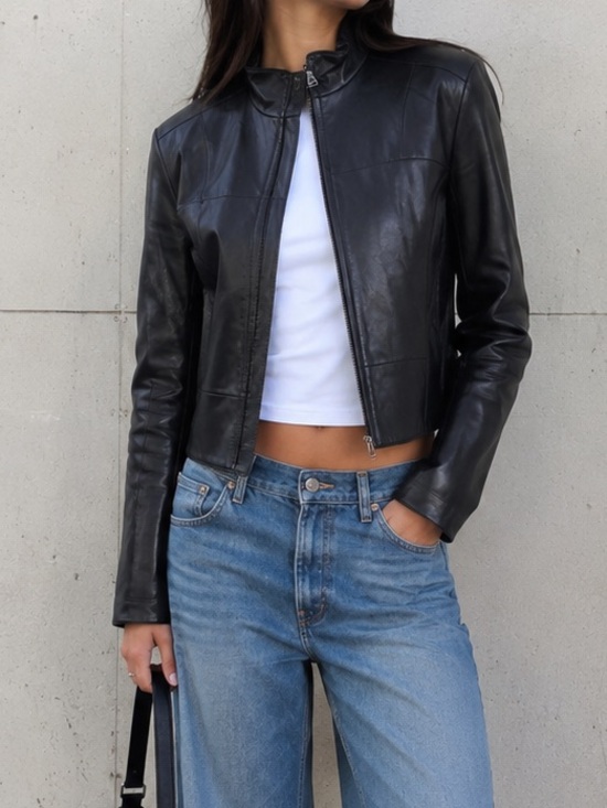 Vintage Jackets & Blazers - Vintage Andrew Marc New York Black Leather Zip Up Jacket Size Small